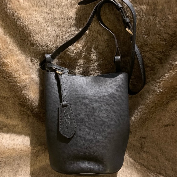 Burberry Crossbody Bucket Bag - Picture 3 of 16